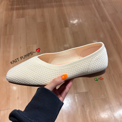 SQUARE KNIT PUMPS