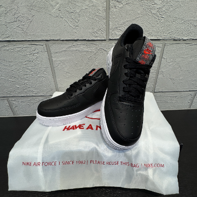 NEW🌹NIKE