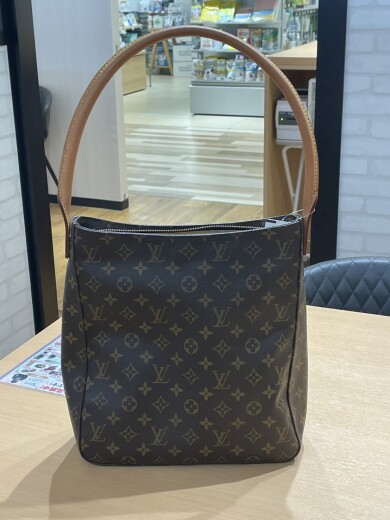 ルイ・ヴィトン ルーピングGMお買取り致しました♪
