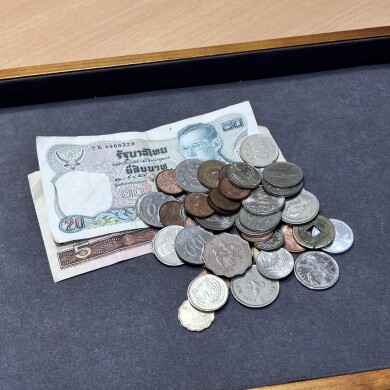 海外のお金お買取り致しました！