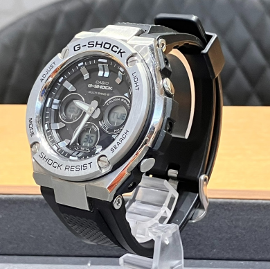 カシオ ジーショック GST-W310 腕時計 お買取りいたしました♪