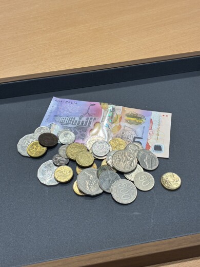 外貨おまとめお買取りいたしました♪