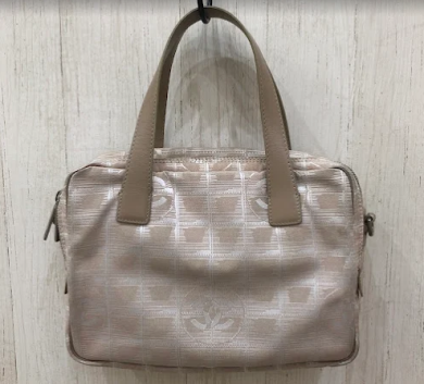 シャネル ニュートラベルラインハンドバッグお買取りいたしました♪
