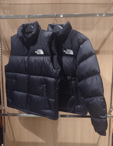 THE NORTH FACE ヌプシジャケット・ベスト入荷！