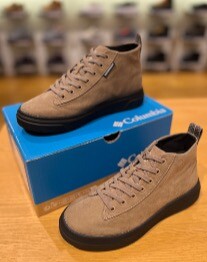 万能スニーカーを紹介!