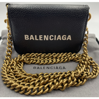 本日のお買取り品のご紹介♪