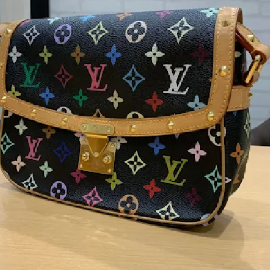 ルイヴィトン マルチカラー ソローニュお買取り致しました！
