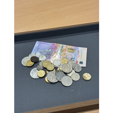 外貨おまとめお買取りいたしました♪