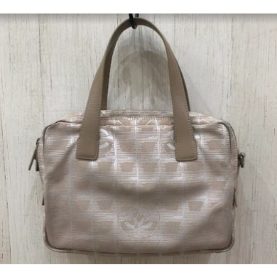 シャネル ニュートラベルラインハンドバッグお買取りいたしました♪