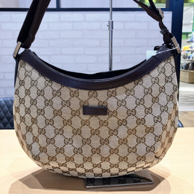 グッチ GGキャンバスショルダーバッグ お買取り致しました！