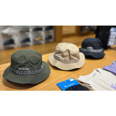 秋の新色入荷してます！